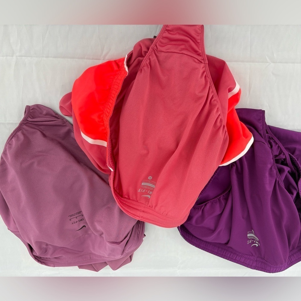 Nike & North Face Athletic Shorts 4 Pieces Bundle - Picture 12 of 14